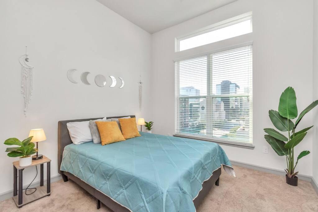 U3 Penthouse Houstonw Car Astros W Skyline-View Apartment ภายนอก รูปภาพ
